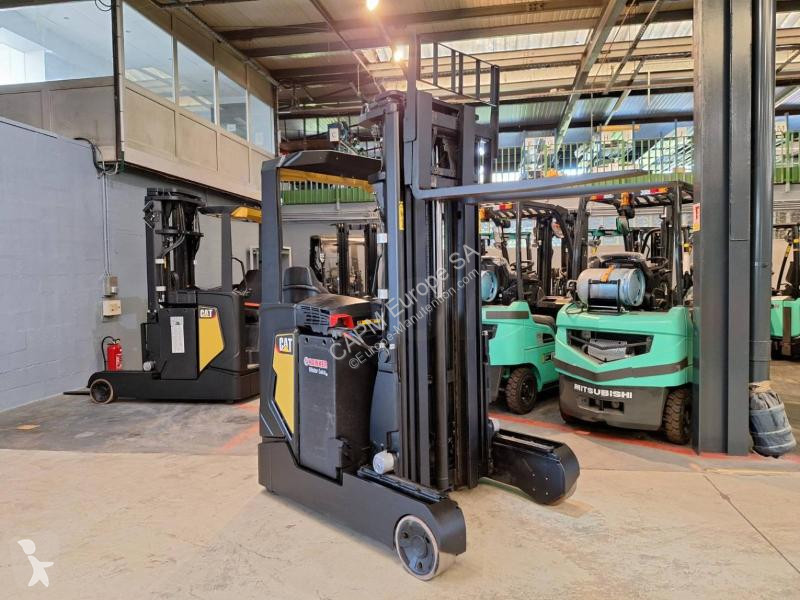 Chariot à mât rétractable Caterpillar  NR16N2