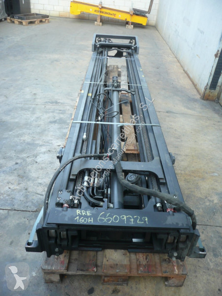 Chariot à mât rétractable BT H
