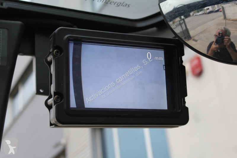 Chariot à mât rétractable Linde R 16
