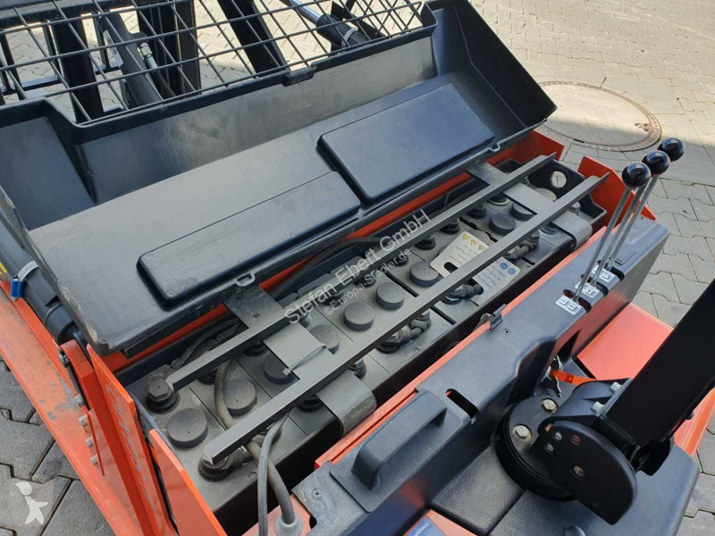 رافعة شوكية مع صاري قابل للسحب Toyota RWE 120 /...