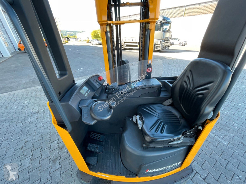 Gaffeltruck med stabler Jungheinrich C16 /...