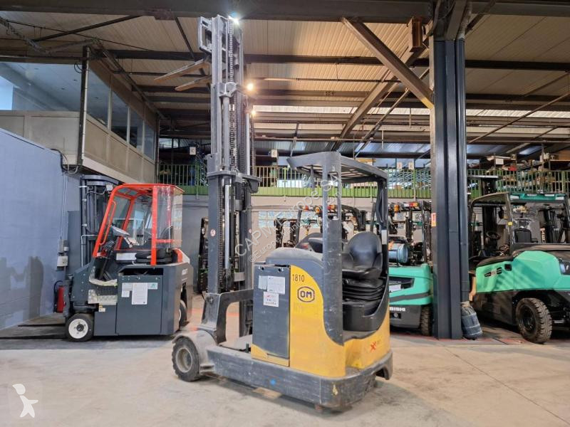 Chariot à mât rétractable   XRS20AC