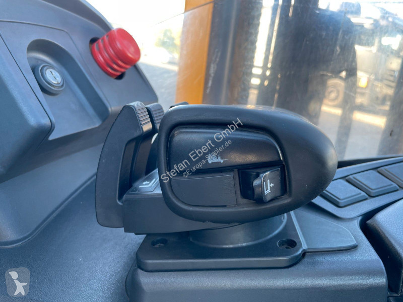 Gaffeltruck med stabler Jungheinrich C16 /...