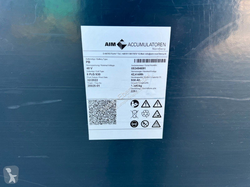 رافعة شوكية مع صاري قابل للسحب Mitsubishi...