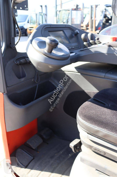 Stivuitor cu catarg retractabil Linde R20-01