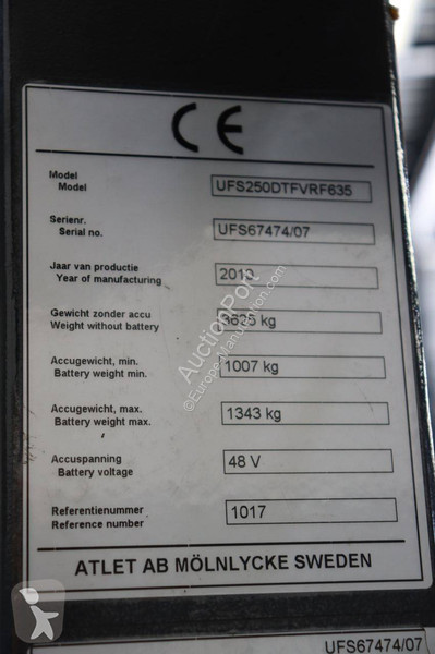 Empilhador de mastro retrátil Atlet UFS250