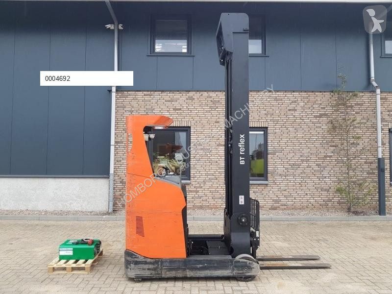 Stivuitor cu catarg retractabil BT RRE180H...