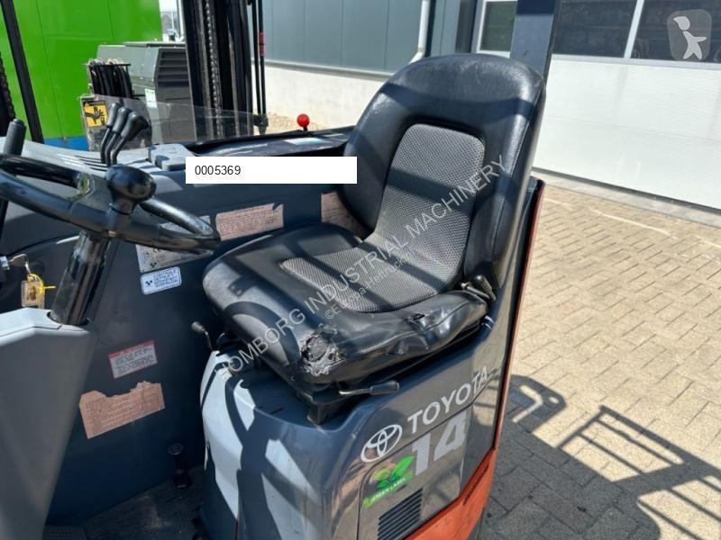 Carrelli retrattili Toyota 6FBRE14 Triplex 1.4...