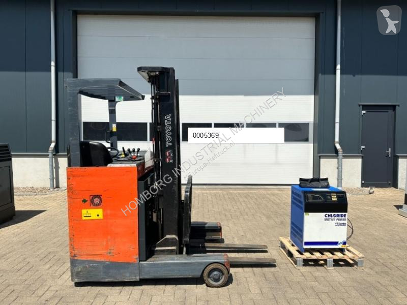 Carrelli retrattili Toyota 6FBRE14 Triplex 1.4...