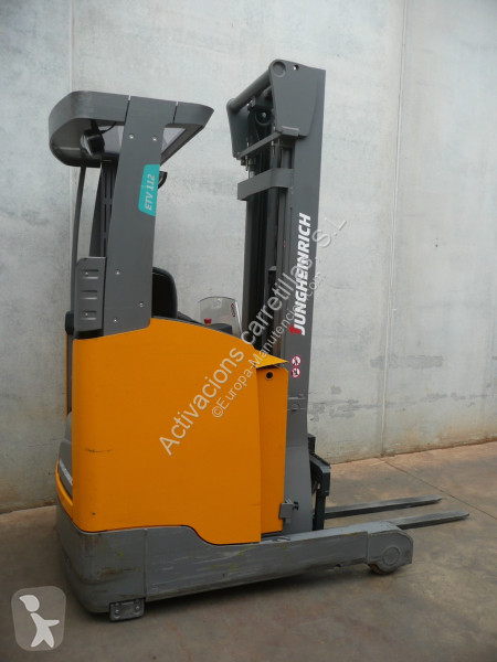 Chariot à mât rétractable Jungheinrich 590 DZ