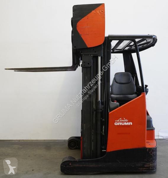 رافعة شوكية مع صاري قابل للسحب Linde R 17 X...