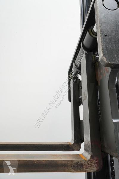 Carrelli retrattili Linde 1120