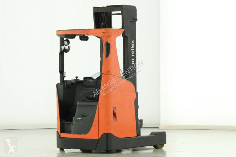 Chariot à mât rétractable Toyota RRE-160-H