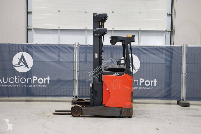 Chariot à mât rétractable Linde R10B-01