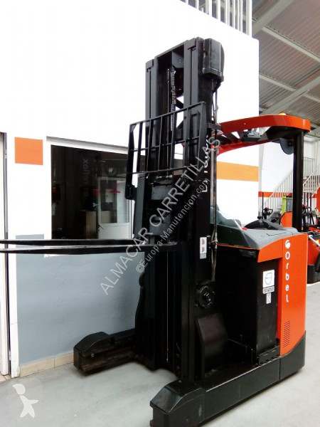 Chariot à mât rétractable BT RRE 160