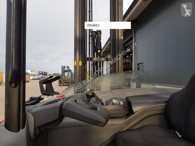 Stivuitor cu catarg retractabil BT RRE180H...