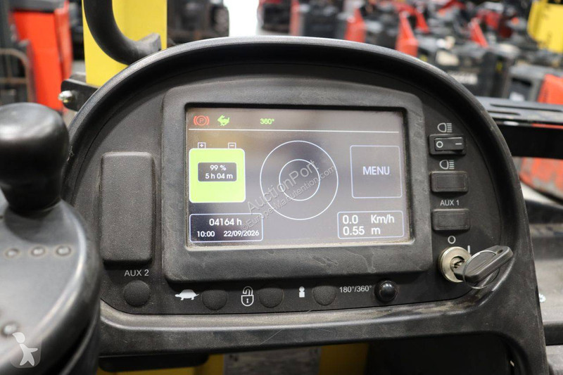 Chariot à mât rétractable Hyster R2.0