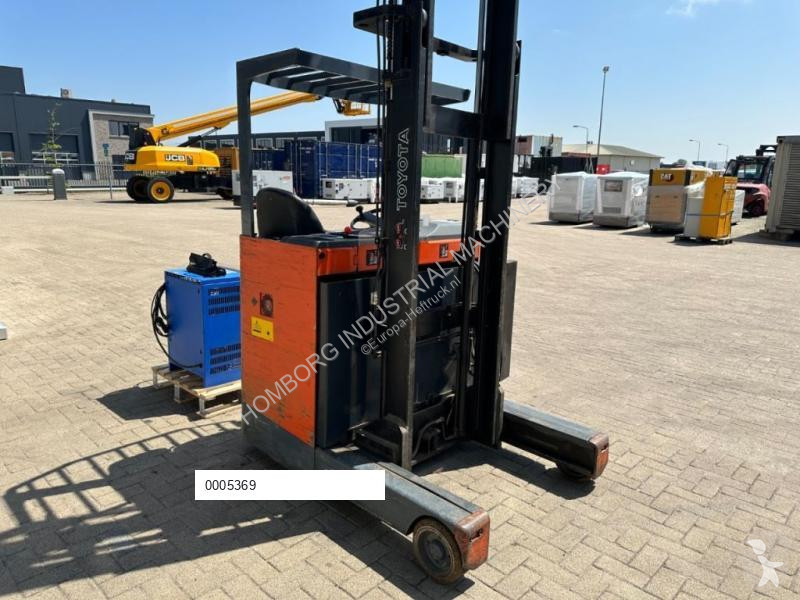 Carrelli retrattili Toyota 6FBRE14 Triplex 1.4...