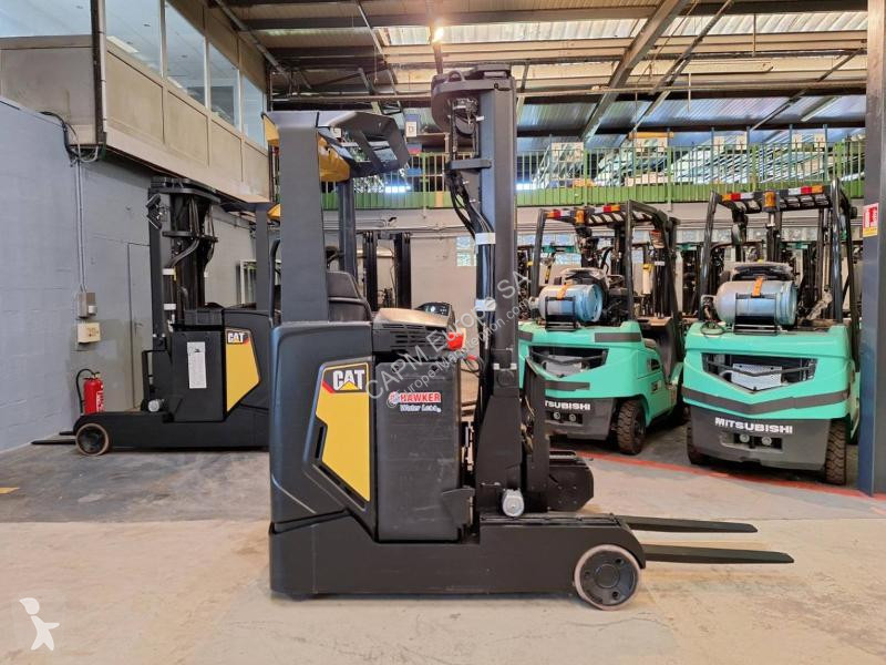 Chariot à mât rétractable Caterpillar NR16N2