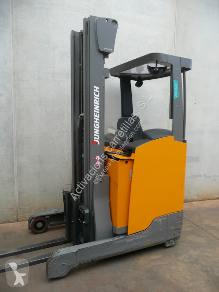 Chariot à mât rétractable Jungheinrich 590 DZ