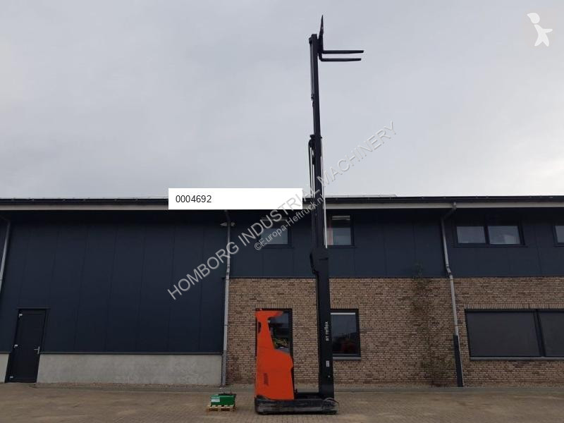 Stivuitor cu catarg retractabil BT RRE180H...