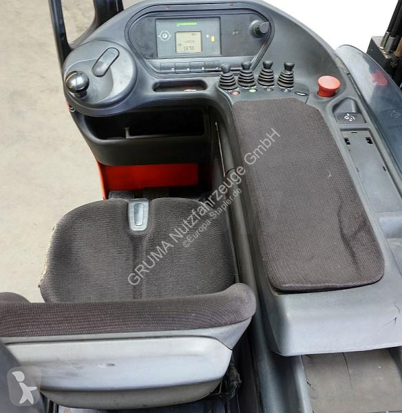 رافعة شوكية مع صاري قابل للسحب Linde R 16 1120