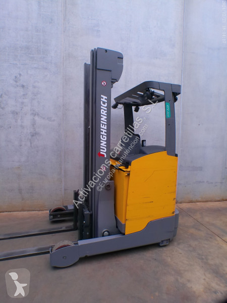 Chariot à mât rétractable Jungheinrich 620 DZ