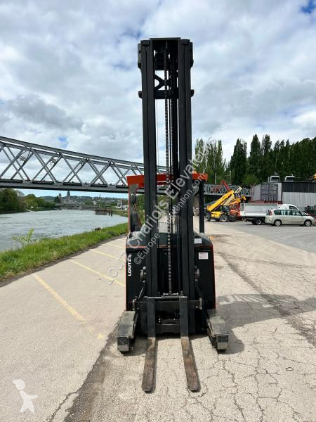 Chariot à mât rétractable BT 160E