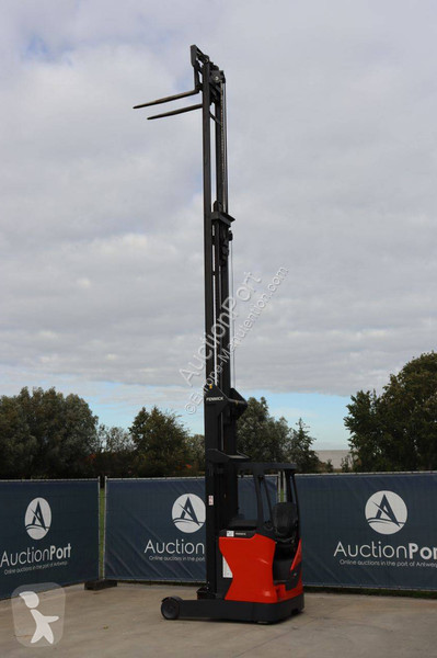 Carretilla retráctil  R14-01