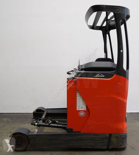 Carrelli retrattili Linde 1120