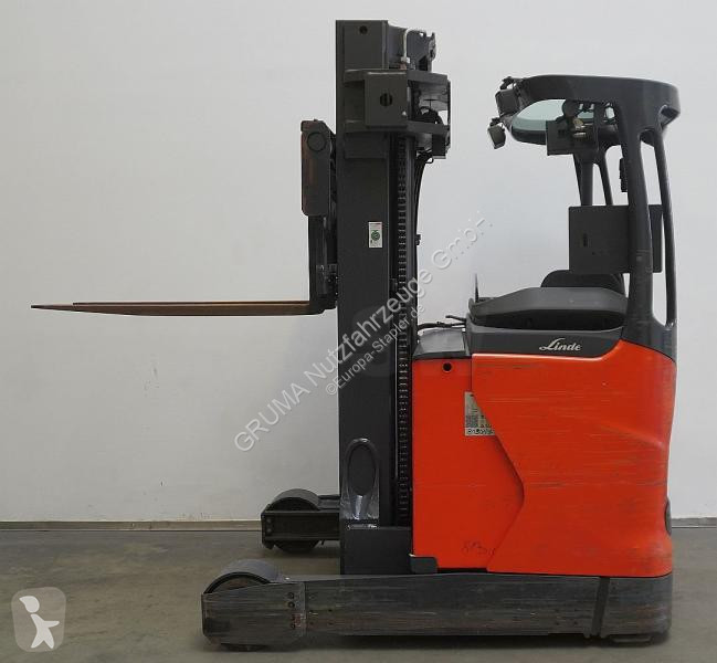 Stivuitor cu catarg retractabil Linde 1120