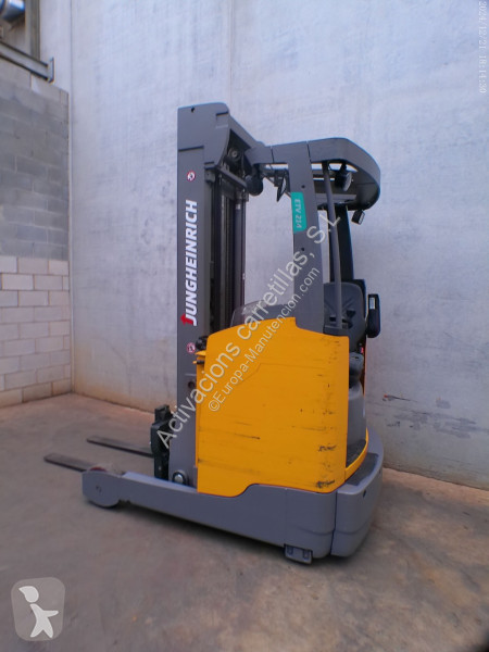 Carretilla retráctil Jungheinrich 620 DZ