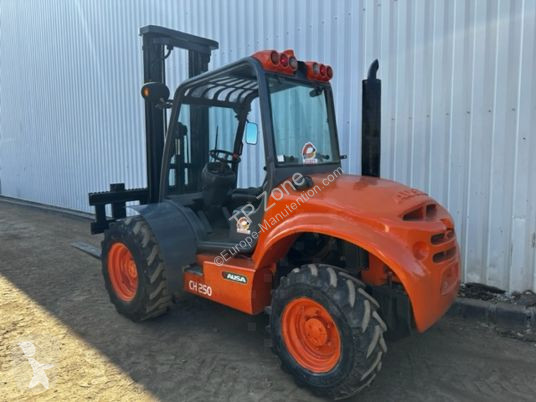 Chariot tout terrain Ausa c250hx4 5m40 triplex