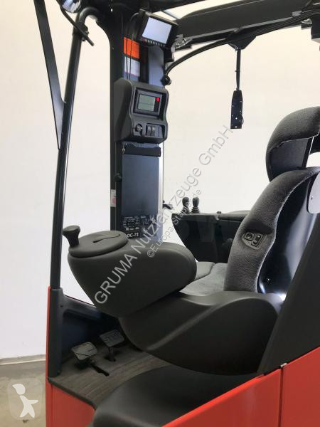 Chariot à mât rétractable Linde  R 16 X 116-03