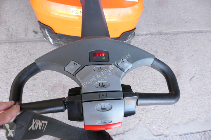 Stivuitor cu catarg retractabil BT SWE 200D...