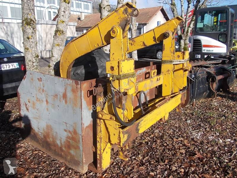 Stivuitor de mare tonaj Manitou MC 40 HP