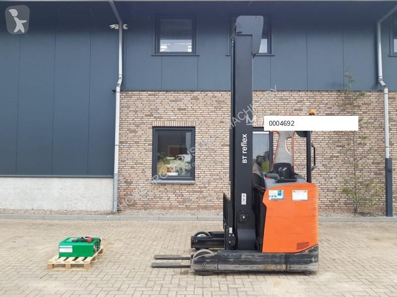 Stivuitor cu catarg retractabil BT RRE180H...