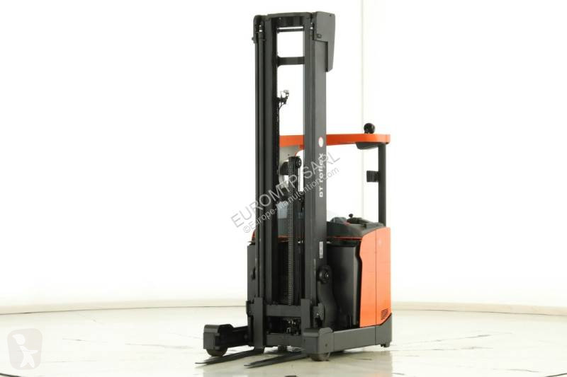 Chariot à mât rétractable Toyota RRE-160-HE