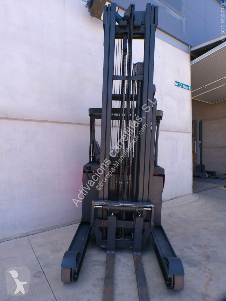 Chariot à mât rétractable Linde R16-01