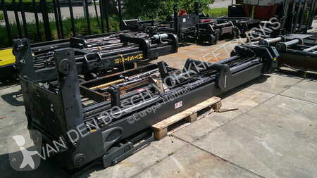 Carrelli retrattili Linde