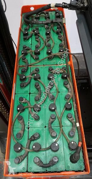 Carrelli retrattili Linde  R 14 115