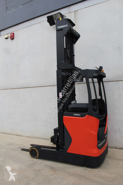 Chariot à mât rétractable Linde R16-01