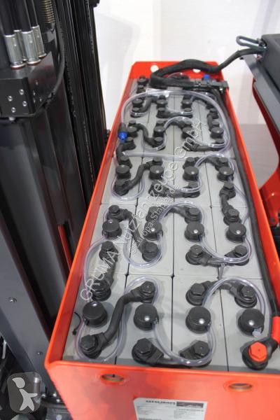 Chariot à mât rétractable Linde  R 16 1120