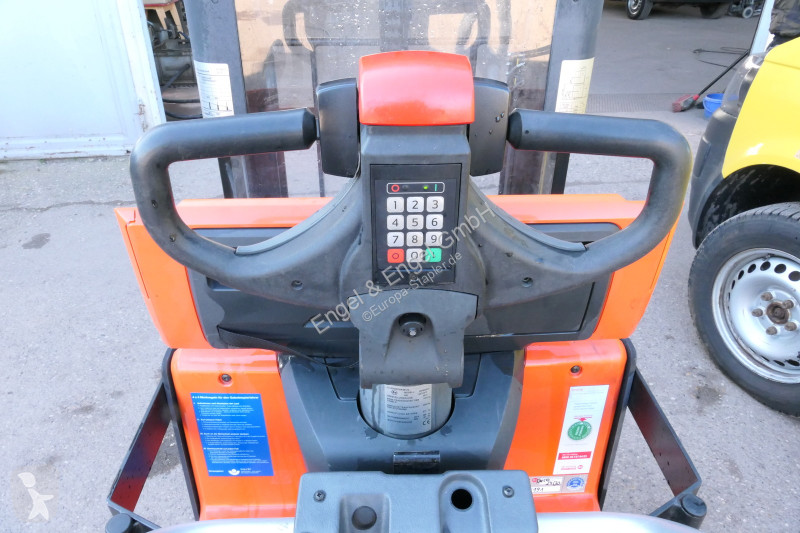 Reachtruck BT SWE 200D