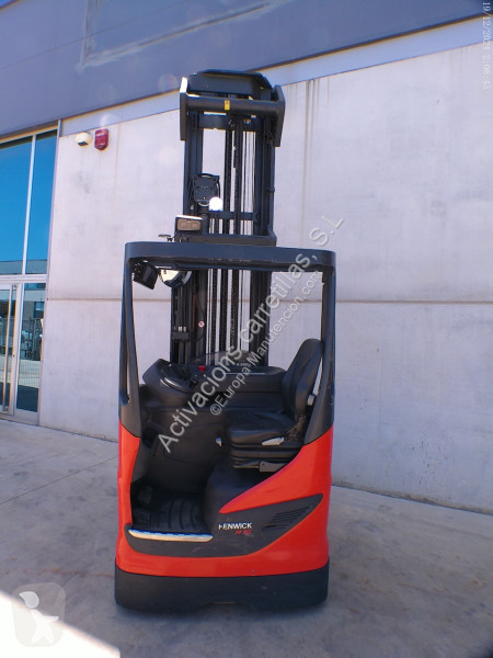 Chariot à mât rétractable Linde R16-01