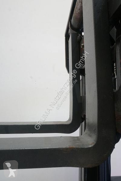 رافعة شوكية مع صاري قابل للسحب Linde  R 14 1120-01