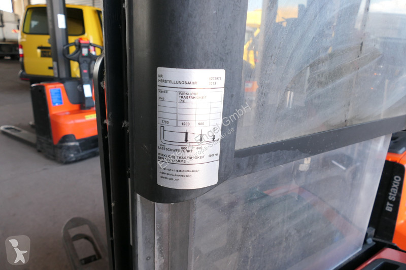 Stivuitor cu catarg retractabil BT SWE 200D