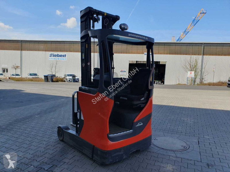 رافعة شوكية مع صاري قابل للسحب Linde R12B-01 /...