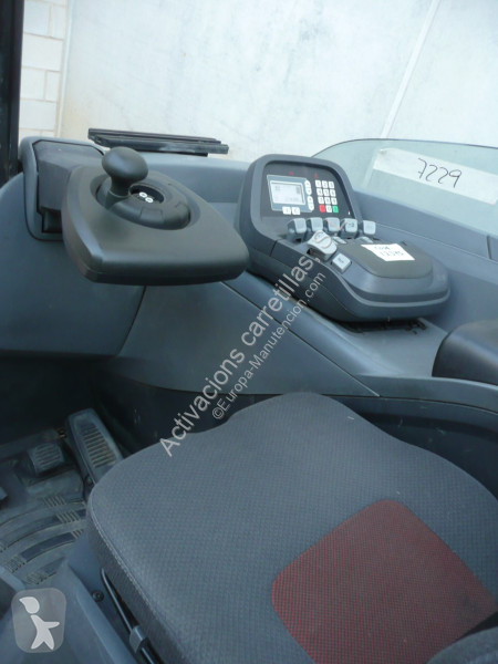 Chariot à mât rétractable Toyota RRE 160
