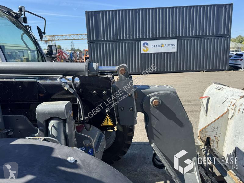 Stivuitor cu catarg retractabil   T33.10